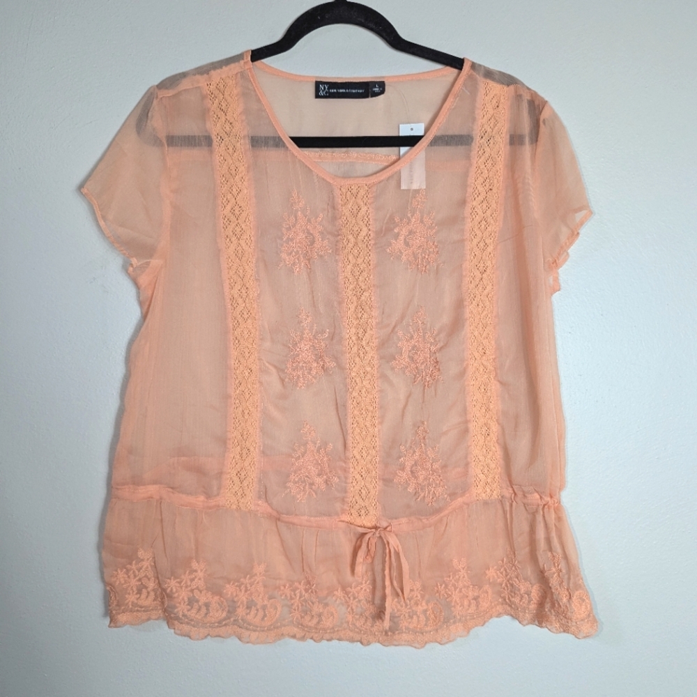 L NWT New York & Company Peach Sheer Lace Top